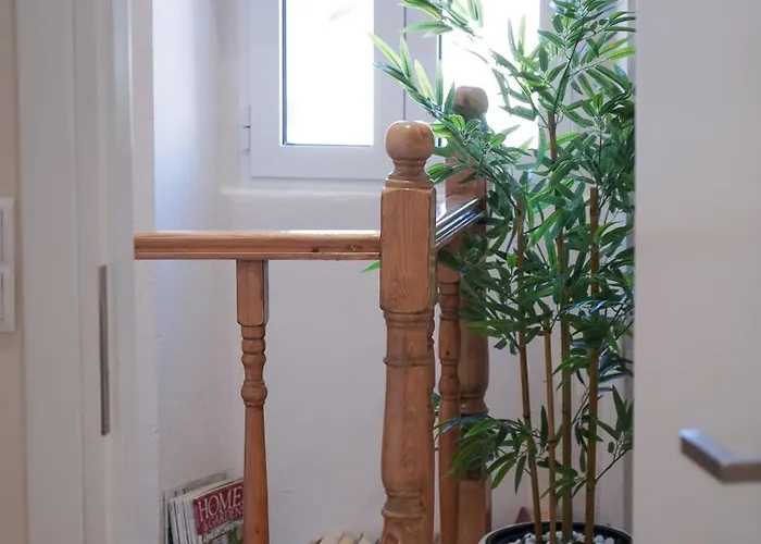 Pearl Port House בית נופש *