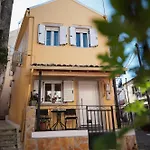 Pearl Port House Vakantiehuis Corfu (city)